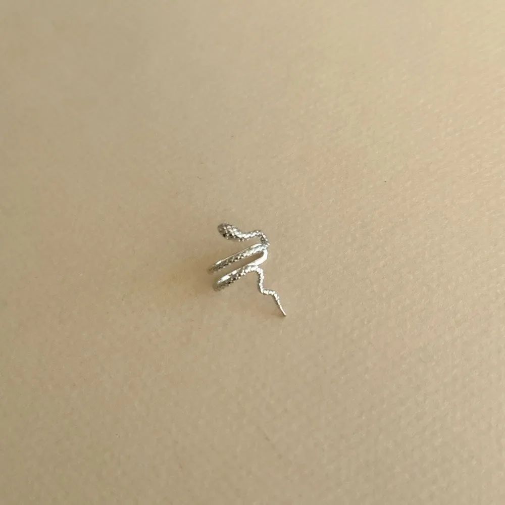 Snake Ear Cuff #2082 - Picture 4 of 5